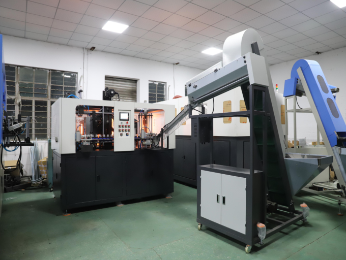 fully automatic bottle blowing machine HQ-5000Ⅱ 5L 2 cavity production line