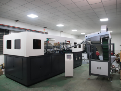 HQ-6000 1.5L fully automatic bottle blowing machine 6-Cavity 7000BPH