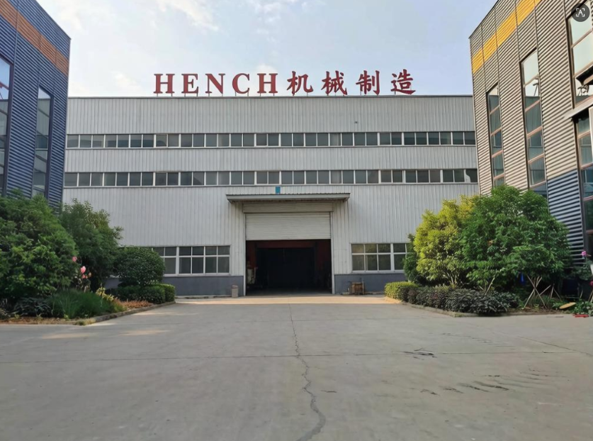 Hench Automatic PET Bottle Blowing Machine Production Line Workshop