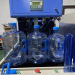 PET bottle blowing machine matching PET preform injection molding machine two-step integrated production line for mineral water bottles